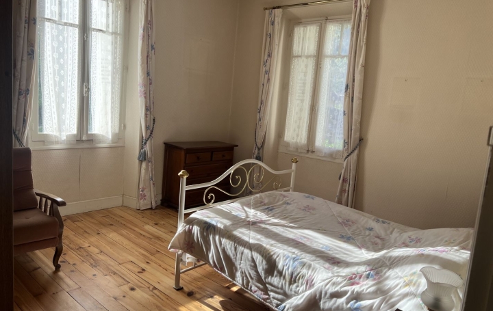 Maison LES CABANNES (09310)  211 m2 295 000 € 