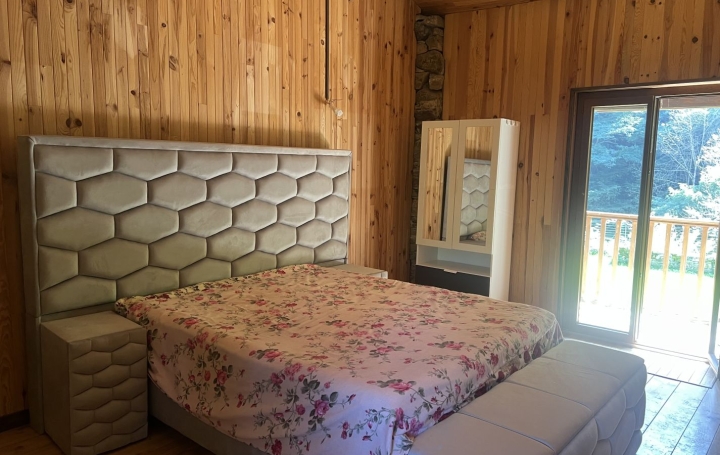 Maison CAZENAVE-SERRES-ET-ALLENS (09400)  182 m2 297 000 € 