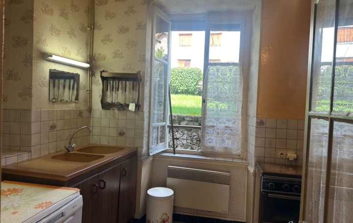 Maison VERDUN (09310)  105 m2 178 000 € 