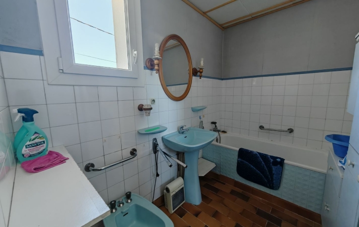 Maison FOIX (09000)  100 m2 163 500 € 