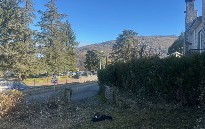 Terrain FOIX (09000)   81 000 € 