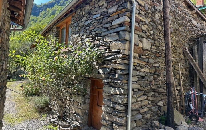 Maison AUZAT (09220)  83 m2 152 000 € 