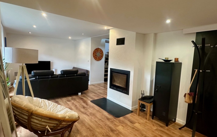 Maison VERDUN (09310)  140 m2 327 000 € 