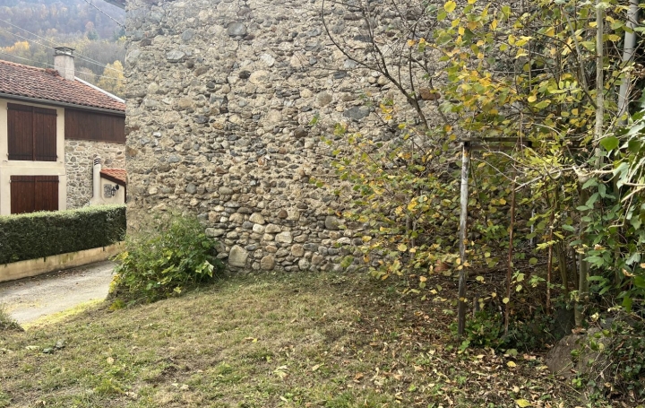 Maison RABAT-LES-TROIS-SEIGNEURS (09400)  72 m2 78 000 € 