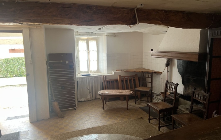 Maison RABAT-LES-TROIS-SEIGNEURS (09400)  72 m2 78 000 € 