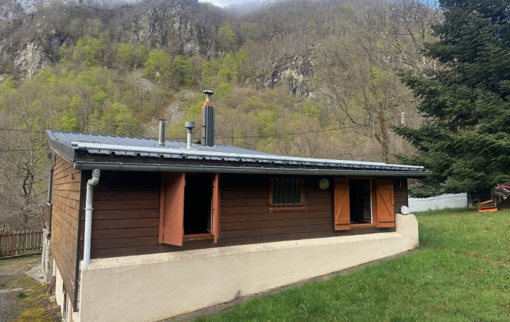 Maison SUC-ET-SENTENAC (09220)  61 m2 223 000 € 