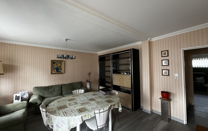 3 Pièces TARASCON-SUR-ARIEGE (09400)  76 m2 99 000 € 