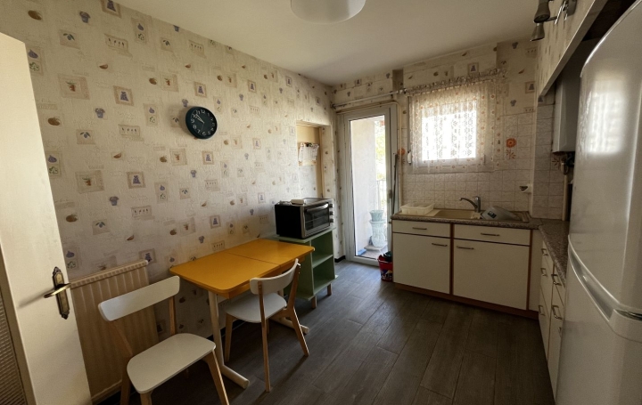 3 Pièces TARASCON-SUR-ARIEGE (09400)  76 m2 99 000 € 