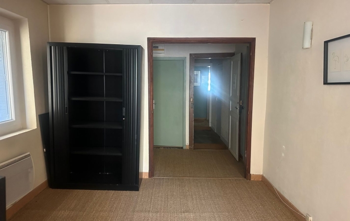 Immeuble TARASCON-SUR-ARIEGE (09400)  300 m2 121 000 € 