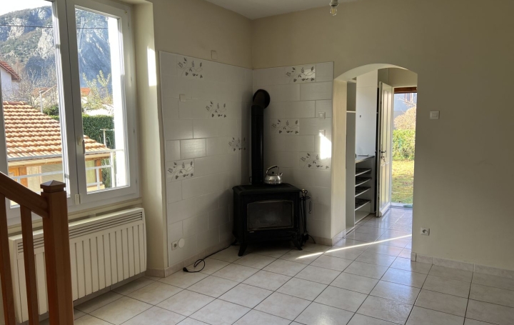 Maison TARASCON-SUR-ARIEGE (09400)  90 m2 167 000 € 