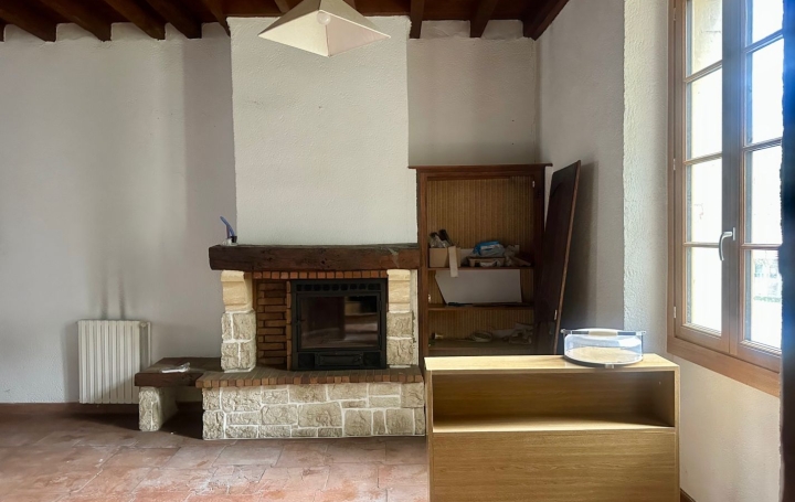 Maison FOIX (09000)  205 m2 145 000 € 