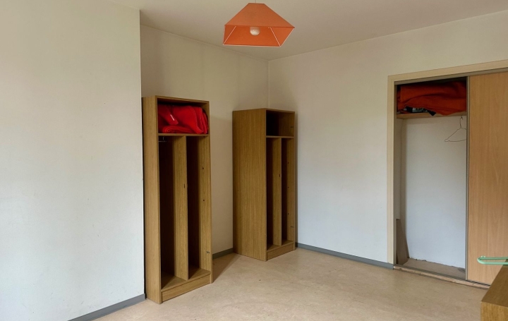 Maison FOIX (09000)  205 m2 145 000 € 