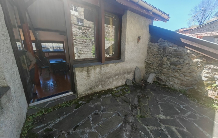 Maison AX-LES-THERMES (09110)  114 m2 185 000 € 