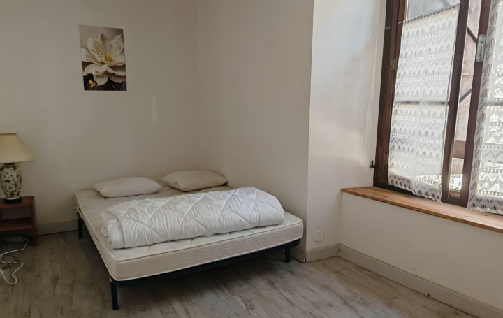 Maison de village LES CABANNES (09310)  89 m2 145 000 € 