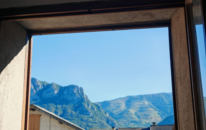 Maison de village LES CABANNES (09310)  89 m2 145 000 € 
