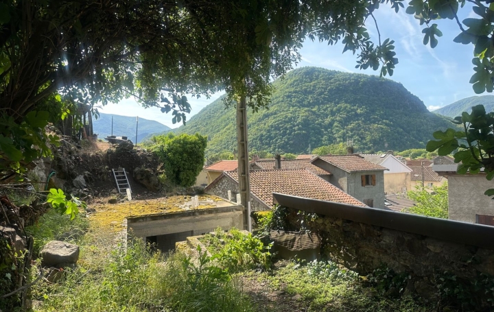 Maison ARIGNAC (09400)  85 m2 55 000 € 