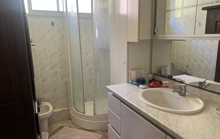 4 Pièces TARASCON-SUR-ARIEGE (09400)  91 m2 105 000 € 