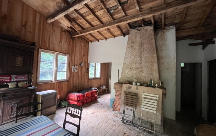 Maison SAURAT (09400)  84 m2 78 000 € 