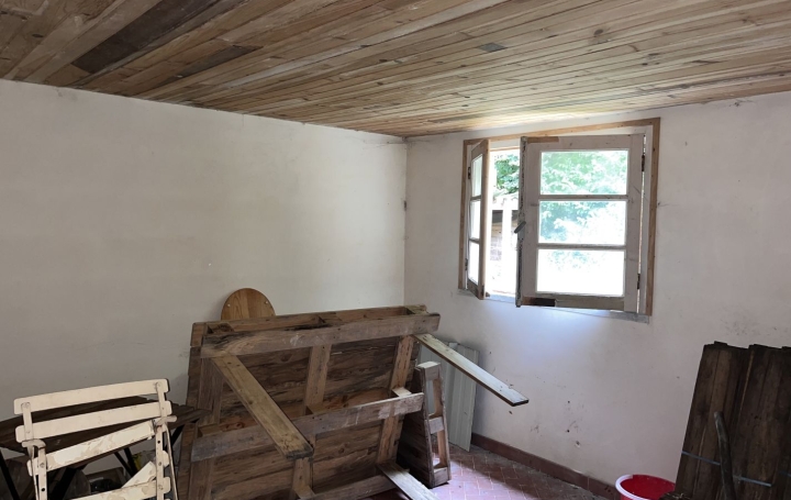 Maison SAURAT (09400)  84 m2 78 000 € 
