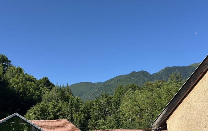 Maison CHATEAU-VERDUN (09310)  142 m2 203 000 € 