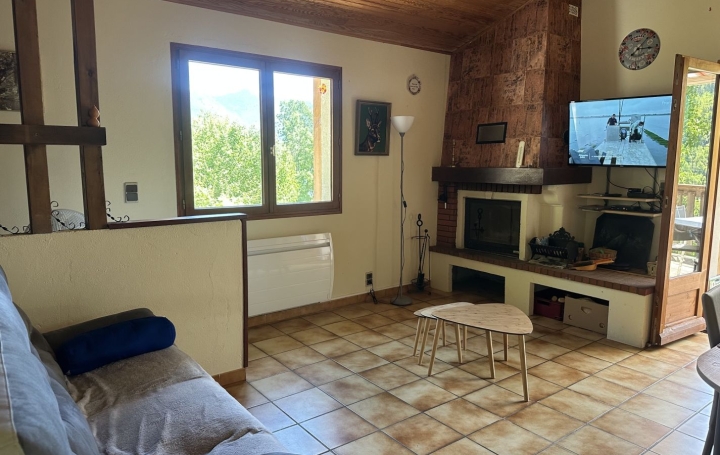 Maison VICDESSOS (09220)  80 m2 156 000 € 