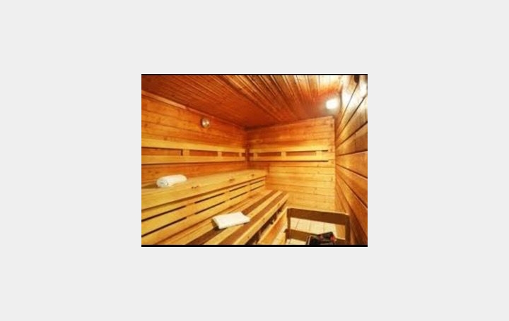 2 Pièces AX-LES-THERMES (09110)  29 m2 83 000 € 