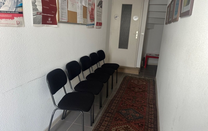Immeuble LAVELANET (09300)  124 m2 131 000 € 