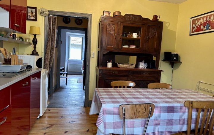 Maison AX-LES-THERMES (09110)  127 m2 245 000 € 