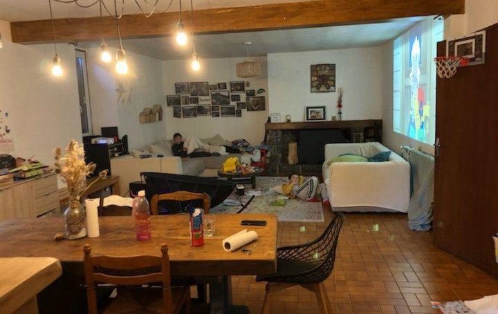 Immeuble LUZENAC (09250)  325 m2 180 000 € 