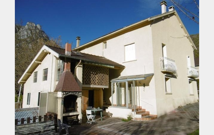 Réseau Immo-diffusion : Maison  VERDUN  174 m2 179 000 € 