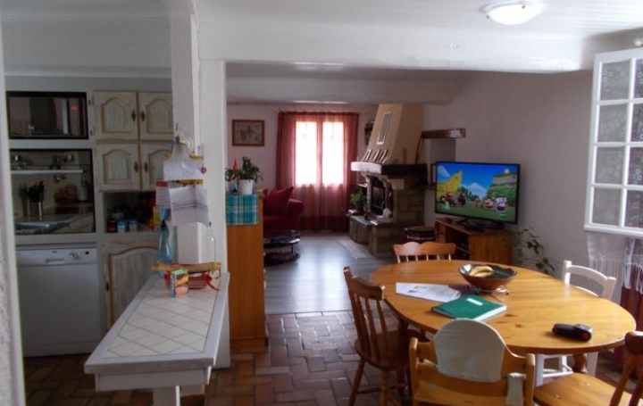 Réseau Immo-diffusion : Maison  LES PUJOLS  130 m2 179 000 € 