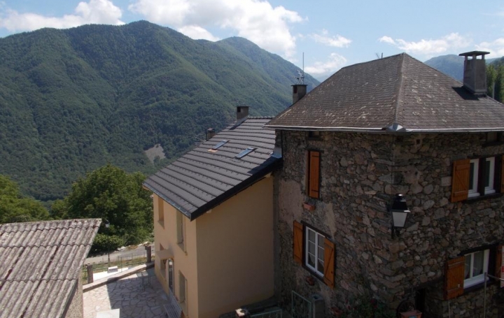 Réseau Immo-diffusion : Maison  LARCAT  61 m2 103 000 € 