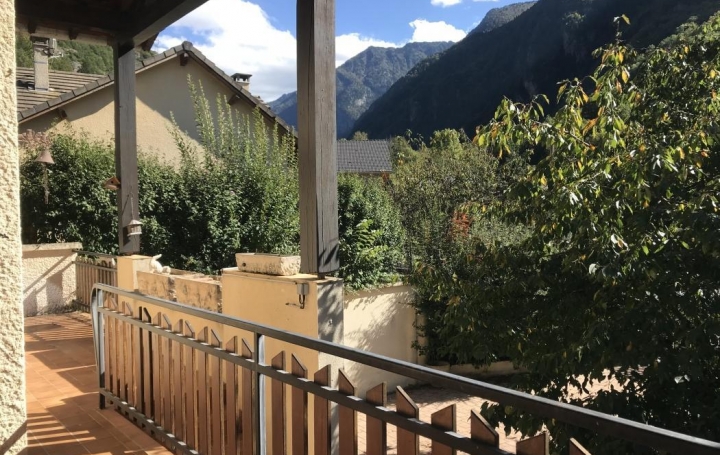 Réseau Immo-diffusion : Maison  ORLU  130 m2 237 000 € 