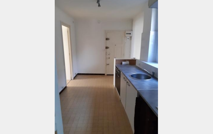 Réseau Immo-diffusion : Appartement P1  MONTPELLIER  27 m2 474 € 