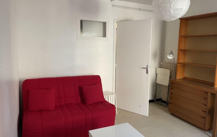 Appartement MONTPELLIER (34000) 18 m<sup>2</sup> 400 € 
