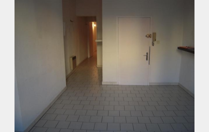 Réseau Immo-diffusion : Appartement P2  MONTPELLIER  35 m2 552 € 