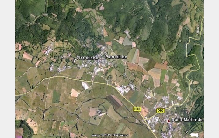 Réseau Immo-diffusion : Terrain  PIERREFICHE   38 380 € 