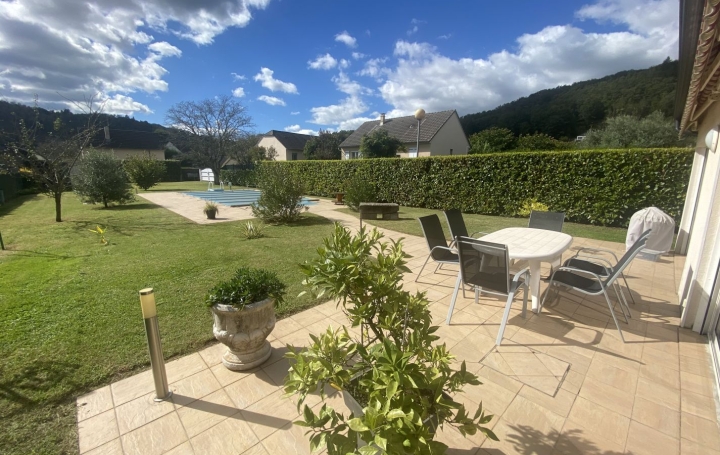 Maison ARGENTAT-SUR-DORDOGNE (19400)  200 m2 274 900 € 