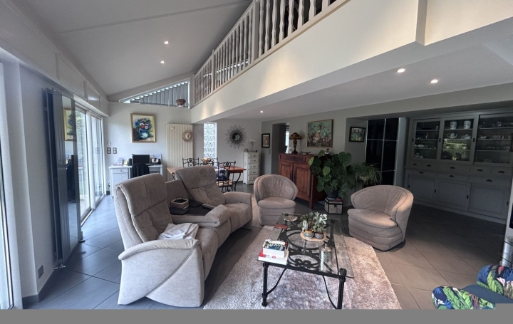 Maison ARGENTAT-SUR-DORDOGNE (19400)  200 m2 274 900 € 