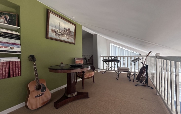 Maison ARGENTAT-SUR-DORDOGNE (19400)  200 m2 274 900 € 