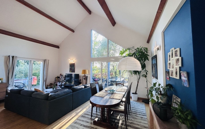 Réseau Immo-diffusion : Maison  BEYNAT  115 m2 220 000 € 