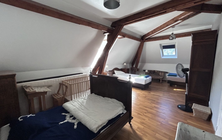 Maison SERVIERES-LE-CHATEAU (19220)  290 m2 262 500 € 