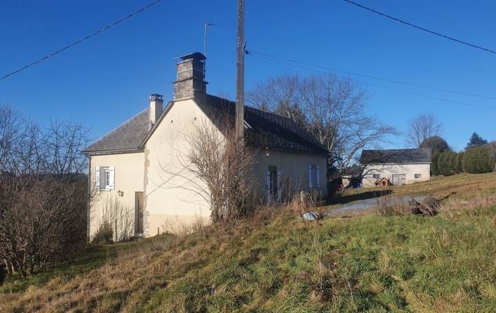 Maison SAINT-JULIEN-AUX-BOIS (19220)  85 m2 181 000 € 