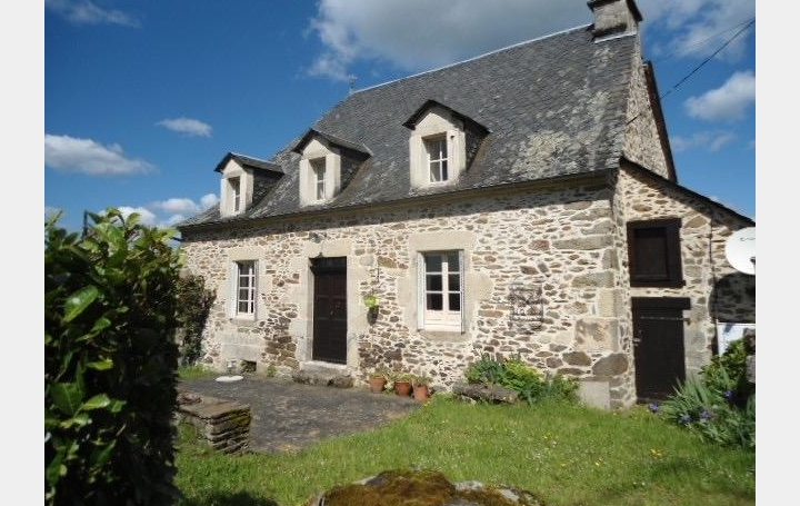 Réseau Immo-diffusion : Maison  SAINT-MARTIAL-ENTRAYGUES  104 m2 136 900 € 