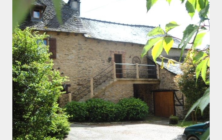 Réseau Immo-diffusion : Maison  BASSIGNAC-LE-BAS  67 m2 113 400 € 