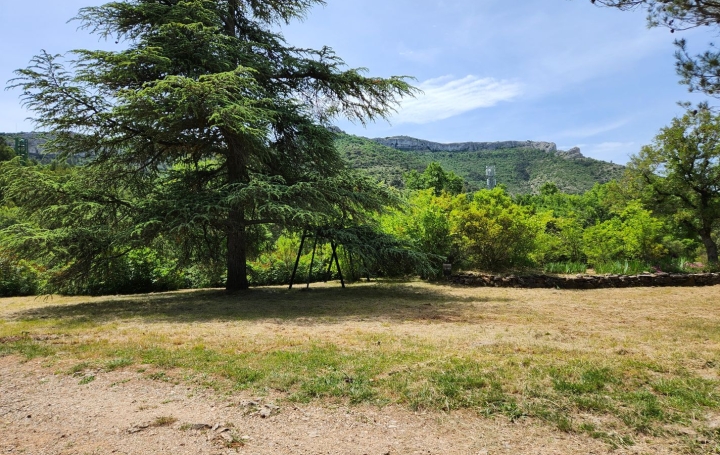 Maison AURIOL (13390)  474 m2 423 000 € 