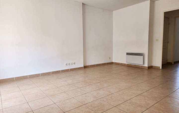 2 Pièces PLAN-D'AUPS-SAINTE-BAUME (83640)  45 m2 156 000 € 