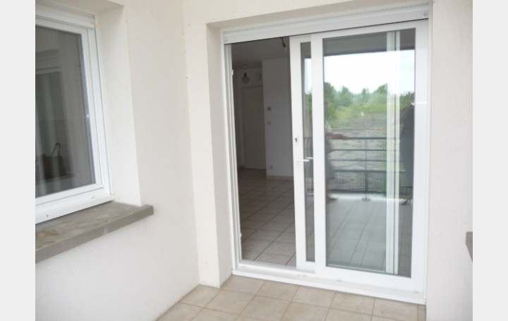 2 Pièces VILLAINES-LA-JUHEL (53700)  47 m2 400 € 