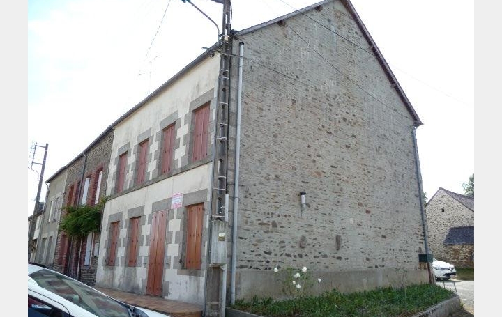 Réseau Immo-diffusion : Maison de village  JAVRON-LES-CHAPELLES  80 m2 400 € 