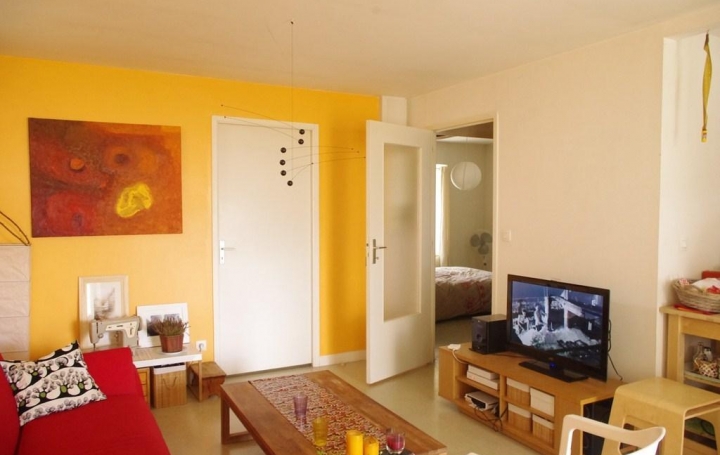 Réseau Immo-diffusion : Appartement P3  VILLAINES-LA-JUHEL  62 m2 350 € 